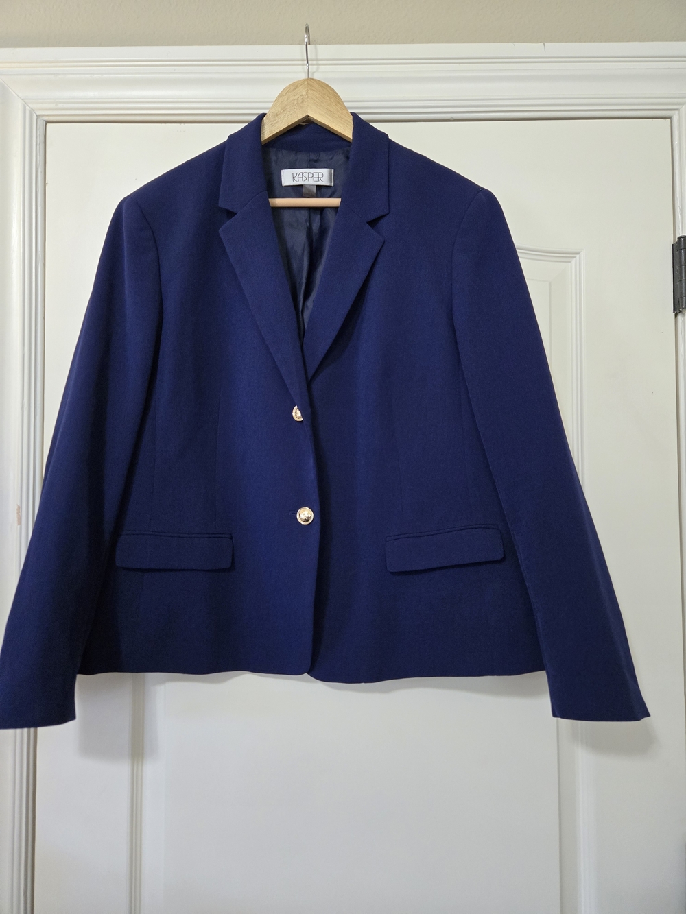 Kasper Women's Navy Single-Breasted Blazer